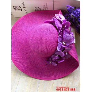 Mũ thời trang nữ rộng vành sang trọng